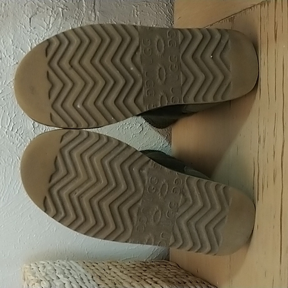 💜UGG Green Knit Boots💜 - Picture 5 of 5